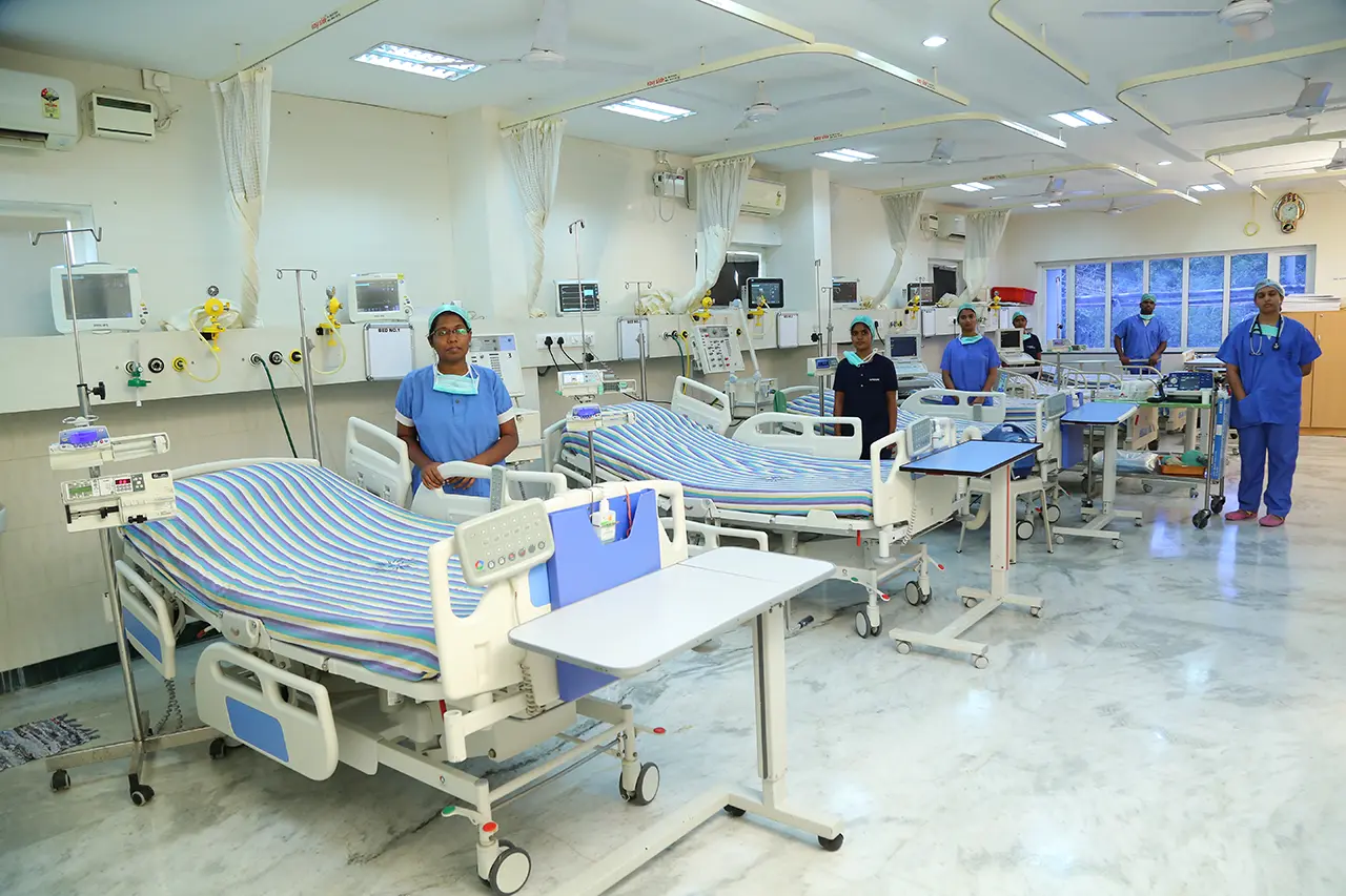 CT ICU ( CARDIO THORACIC INTENSIVE CARE UNIT)
